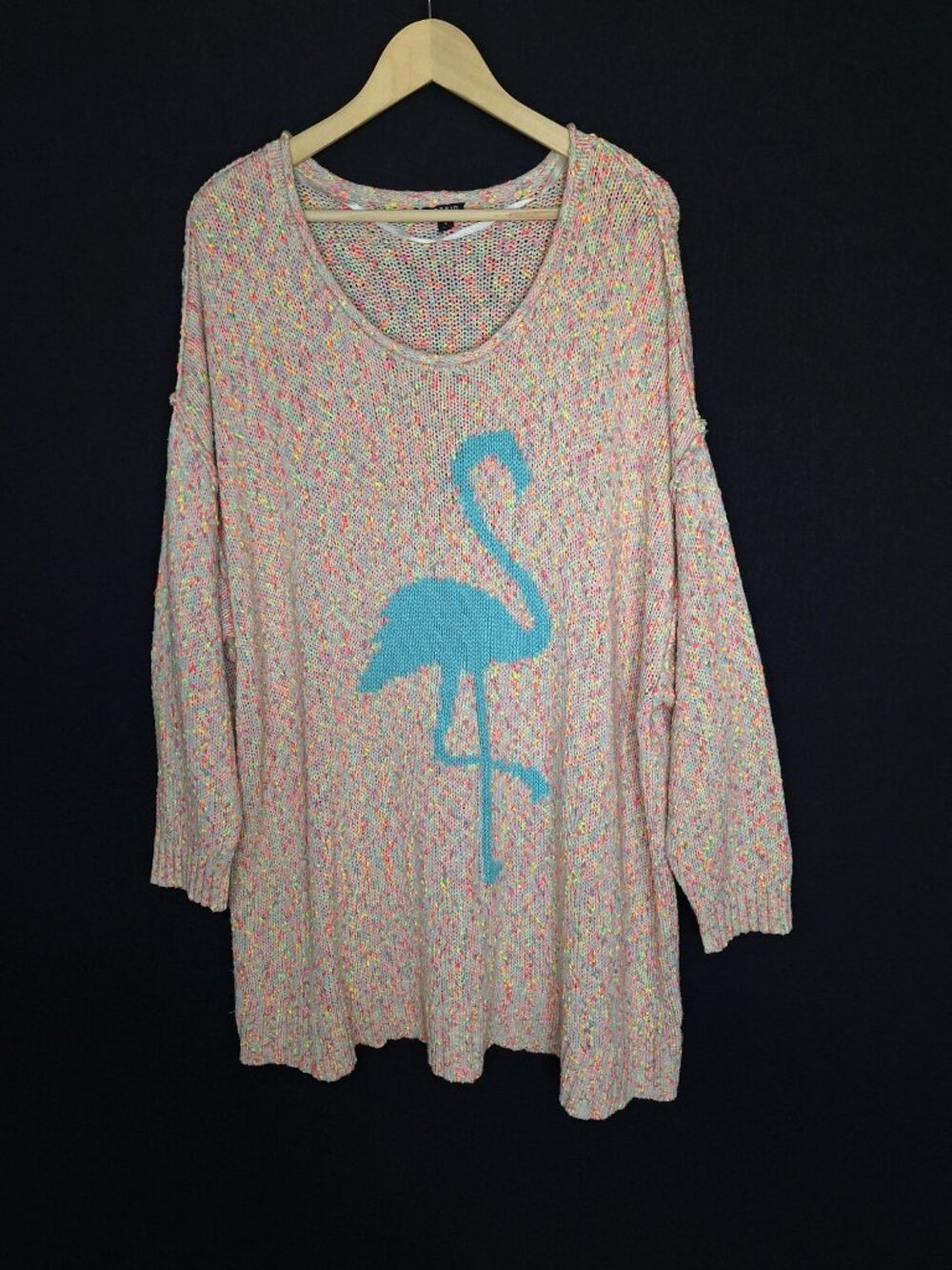 💙 Torrid Oversized Flamingo Sweater Neon Confetti Size 26/28 Knit Tunic Pullove